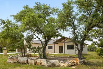 114 Rolling Hill Drive, Horseshoe Bay, TX 78657 - Photo 35
