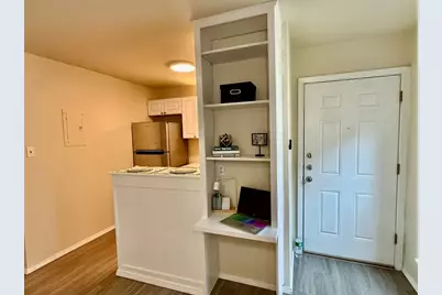 1000 W 26th Street #107, Austin, TX 78705 - Photo 5