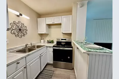 1000 W 26th Street #107, Austin, TX 78705 - Photo 11