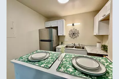 1000 W 26th Street #107, Austin, TX 78705 - Photo 9