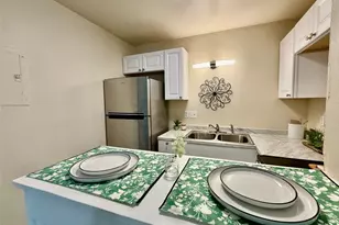 1000 W 26th St, Austin, TX 78705 - Photo 9