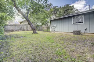 819 Sirocco Dr, Austin, TX 78745 - Photo 17