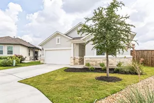 1011 Sandra Ann Wy, Hutto, TX 78634 - Photo 3