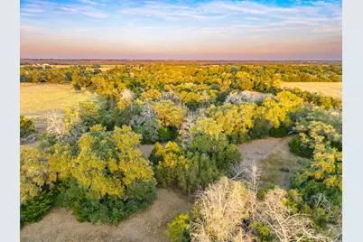 5325 E Blaschke Road, Schulenburg, TX 78956 - Photo 19