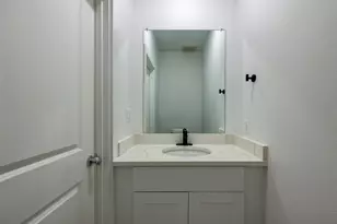 230 Brown St, Elgin, TX 78621 - Photo 7