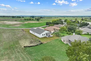 344 Colovista Pkwy, Bastrop, TX 78602 - Photo 37