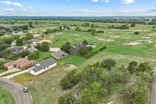 344 Colovista Pkwy, Bastrop, TX 78602 - Photo 35