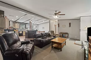 151 Brianna Cir, Johnson City, TX 78636 - Photo 5