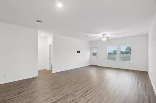 234 George Neggan Ln, Bastrop, TX 78602 - Photo 7