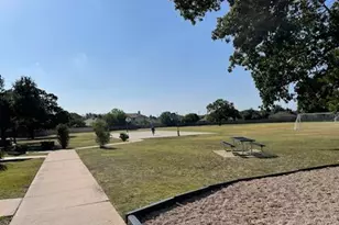 302 Golden Gate Dr, Leander, TX 78641 - Photo 29