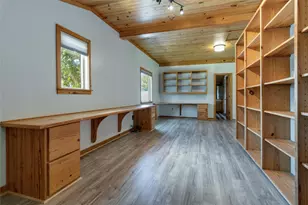 180 Ironstone Rd, Smithville, TX 78957 - Photo 25