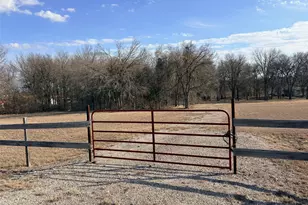 54 Ronald Rd, Georgetown, TX 78674 - Photo 1