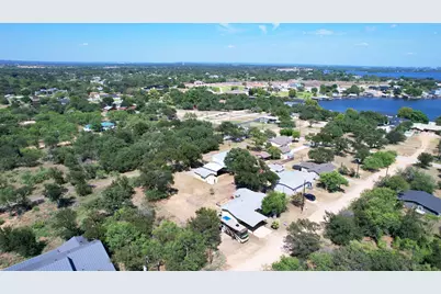 135 E Hickory Drive, Granite Shoals, TX 78654 - Photo 5