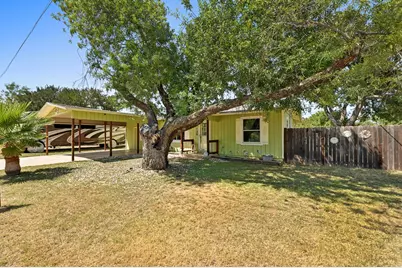 135 E Hickory Drive, Granite Shoals, TX 78654 - Photo 7