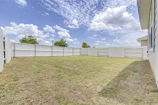 156 Tillage Rd, Elgin, TX 78621 - Photo 25