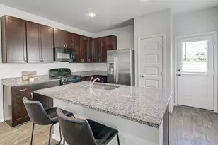 156 Tillage Rd, Elgin, TX 78621 - Photo 9