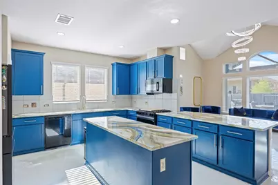 241 Oleander Loop, Buda, TX 78610 - Photo 5