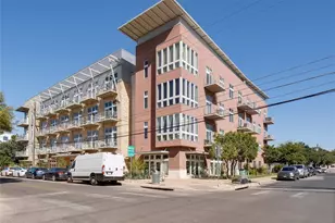 2124 E 6th Street E, Austin, TX 78702 - Photo 17