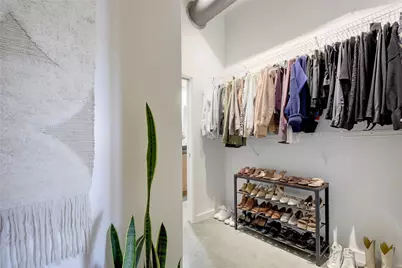 2124 E 6th Street E #205, Austin, TX 78702 - Photo 13