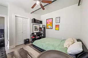 201 W 31st St, Austin, TX 78705 - Photo 5