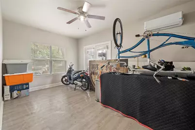 201 W 31st Street #A, Austin, TX 78705 - Photo 15