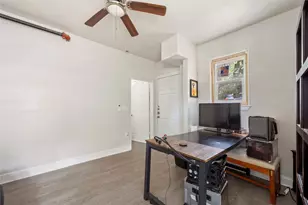 201 W 31st St, Austin, TX 78705 - Photo 7