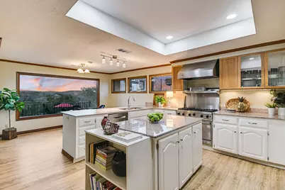 2006 Wychwood Drive, Austin, TX 78746 - Photo 13