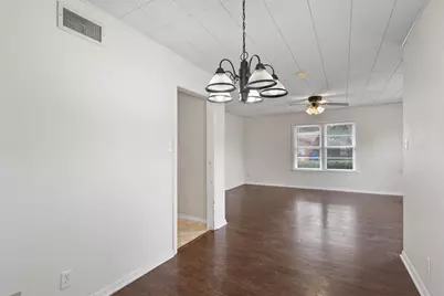 1119 Kent Street, Taylor, TX 76574 - Photo 7