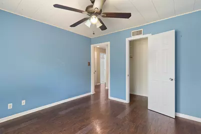 1119 Kent Street, Taylor, TX 76574 - Photo 17