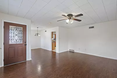 1119 Kent Street, Taylor, TX 76574 - Photo 5
