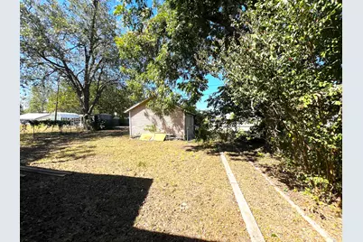 525 Washburn Street, Taylor, TX 76574 - Photo 5