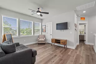 1810 Piedmont Ave, Austin, TX 78757 - Photo 17