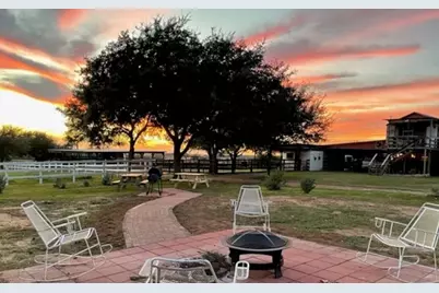 1281 Post Oak Point Road, New Ulm, TX 78950 - Photo 13