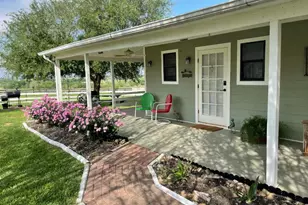 1281 Post Oak Point Rd, New Ulm, TX 78950 - Photo 7