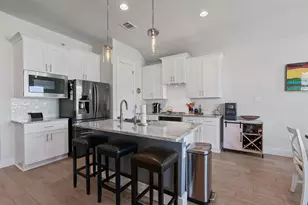 653 Coyote Crk Wy, Kyle, TX 78640 - Photo 5