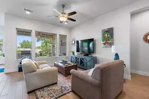 653 Coyote Crk Wy, Kyle, TX 78640 - Photo 9