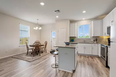 225 Gunther Way, Taylor, TX 76574 - Photo 5