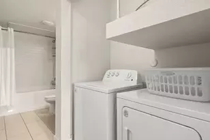 810 W St Johns Ave, Austin, TX 78752 - Photo 11