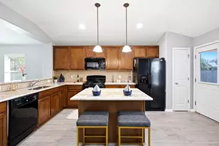 18536 Blue Pond Dr, Pflugerville, TX 78660 - Photo 9