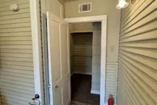 302 S Burleson St, Kyle, TX 78640 - Photo 15