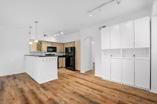 11203 Ranch Road 2222 Rd, Austin, TX 78730 - Photo 17