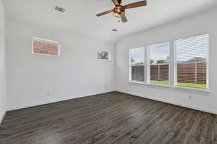 317 Independence Dr, Kyle, TX 78640 - Photo 17