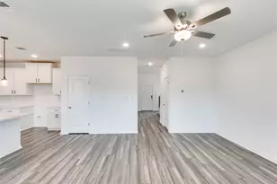 1616 Iberville Dr, Pflugerville, TX 78660 - Photo 9