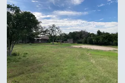 1050 Harmon Hills Road, Dripping Springs, TX 78620 - Photo 17