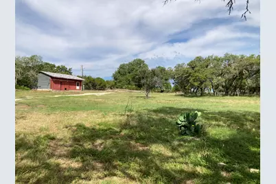 1050 Harmon Hills Road, Dripping Springs, TX 78620 - Photo 33