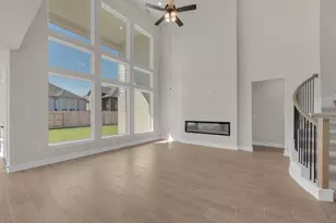 916 Rock Daisy Trl, Hutto, TX 78634 - Photo 5