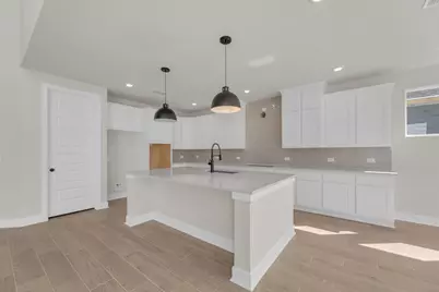 916 Rock Daisy Trail, Hutto, TX 78634 - Photo 7