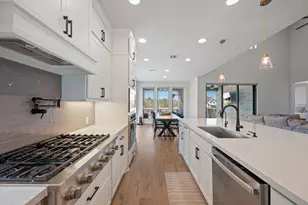 162 Groundhog Dr, Buda, TX 78610 - Photo 9