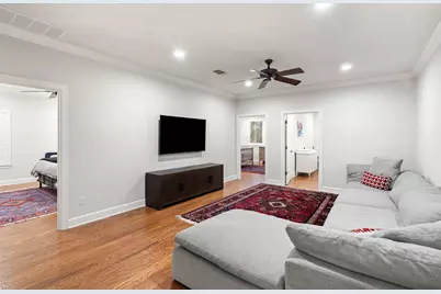 327 Meadowlakes Drive, Meadowlakes, TX 78654 - Photo 23