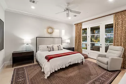 327 Meadowlakes Drive, Meadowlakes, TX 78654 - Photo 15